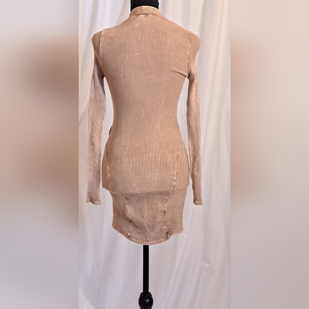 #025.B Swank A Posh Sz M (6-8) / Taupe / Cut Out Mini Dress - Picture 11 of 14